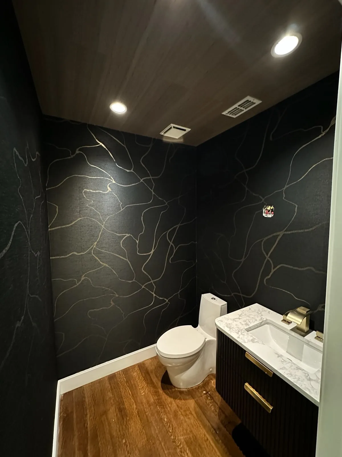 Wallpaper installation Flagami Miami